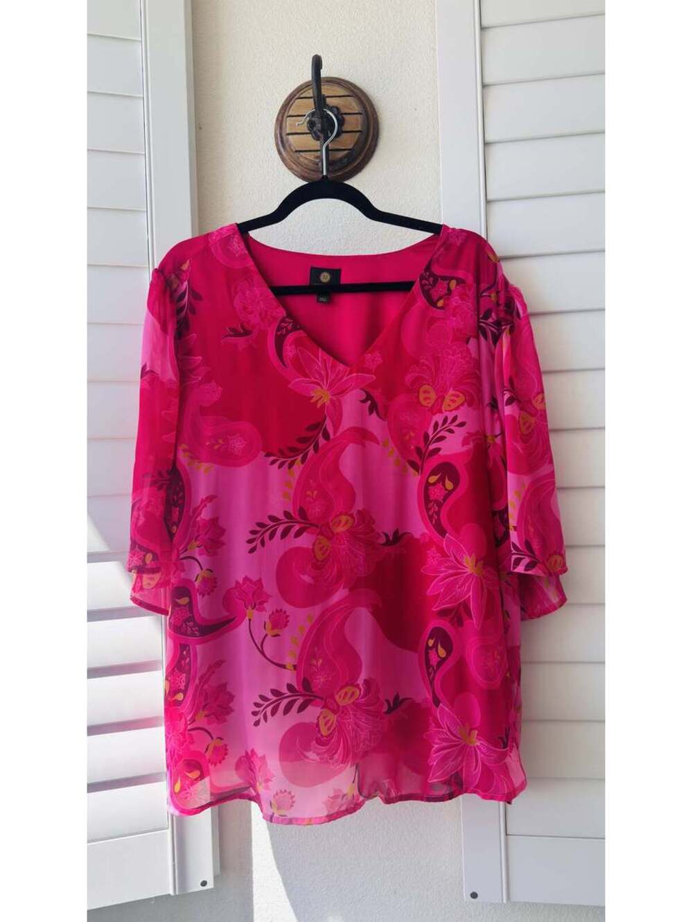 JM Collection Pink Floral Paisley V-Neck Blouse Size 3X
